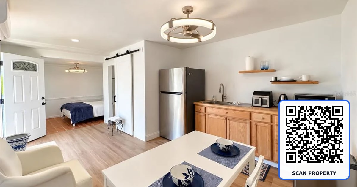 815 W BOUGAINVILLEA AVENUE UNIT A property photo