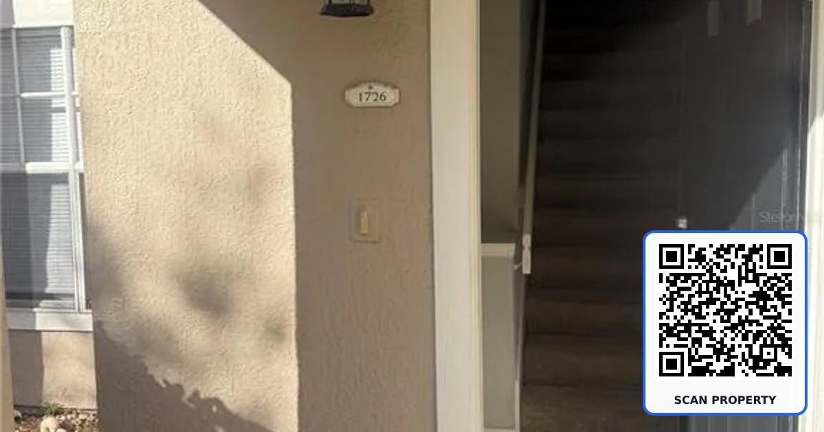 1726 ARBOR LAKES CIRCLE UNIT 74 property photo