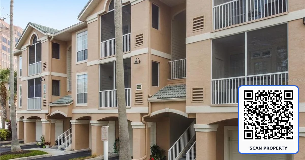 4304 BAY CLUB CIRCLE UNIT 4304 property photo