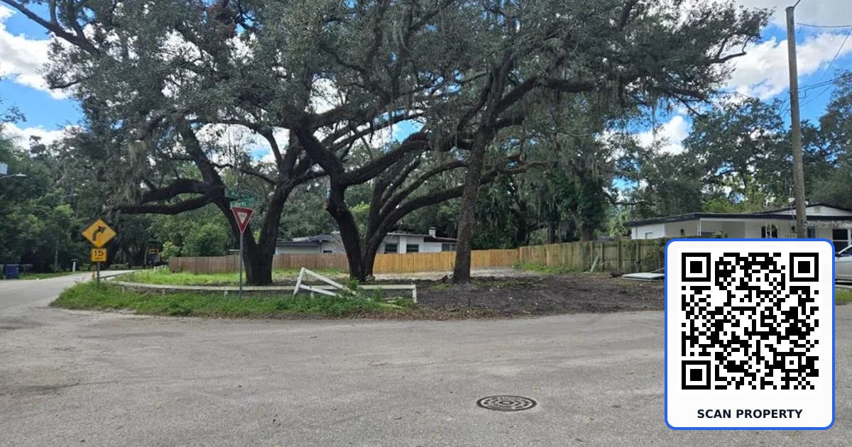 E DRIVE property photo
