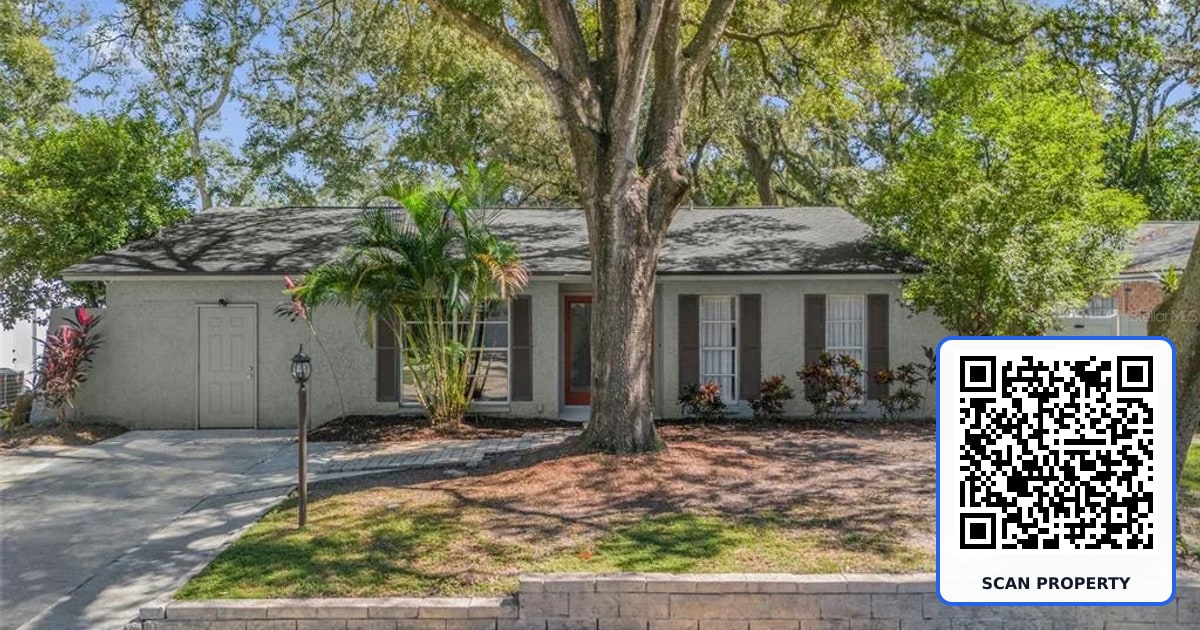 9627 HIDDEN OAKS CIRCLE property photo
