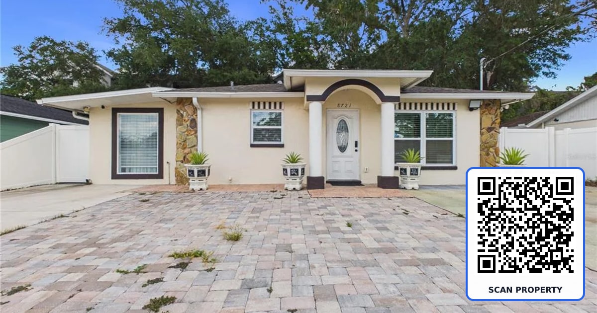 8721 N ORANGEVIEW AVENUE property photo
