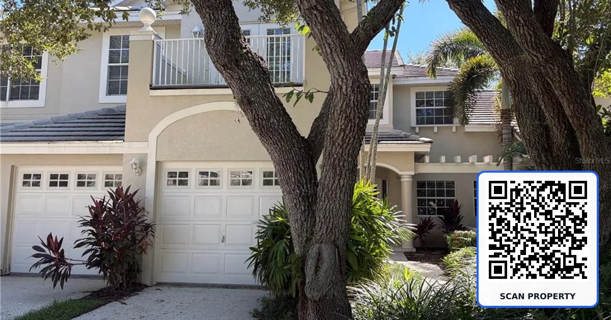 402 DATE PALM COURT NE property photo