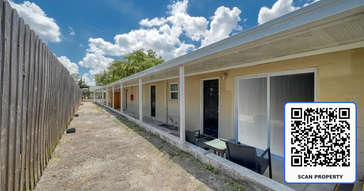 4615 N HESPERIDES STREET property photo