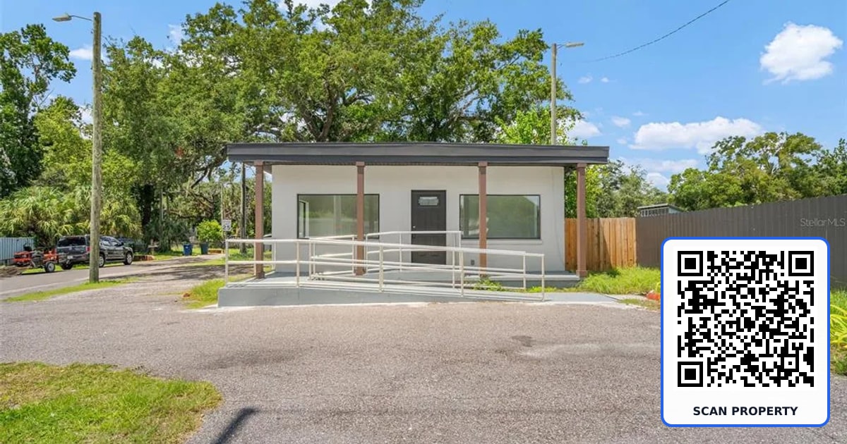10302 N NEBRASKA AVENUE property photo