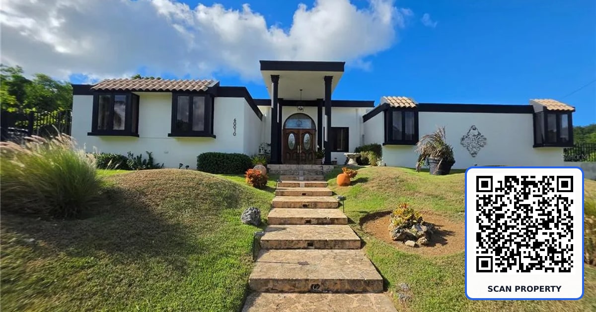 60010 CALLE PINO property photo