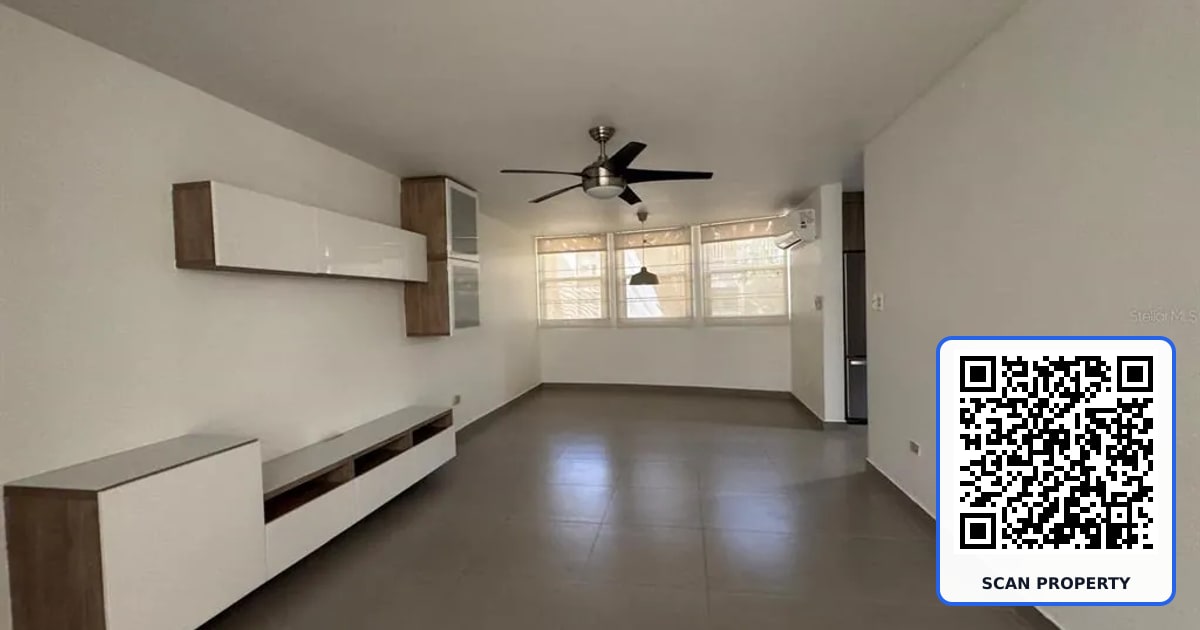 155 AV ARTERIAL HOSTOS UNIT I-201 property photo
