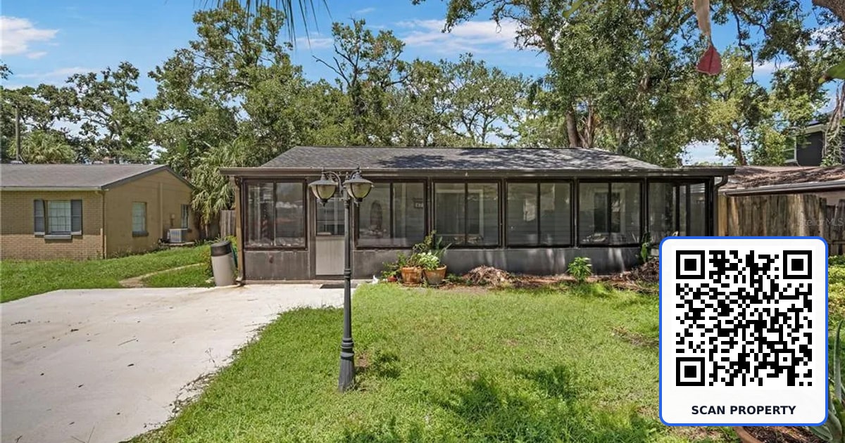 4715 W KNIGHTS AVENUE property photo