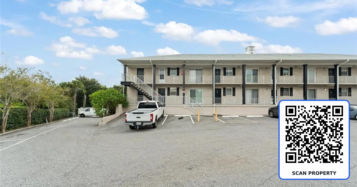 1250 S DENNING DR Unit 233 property photo