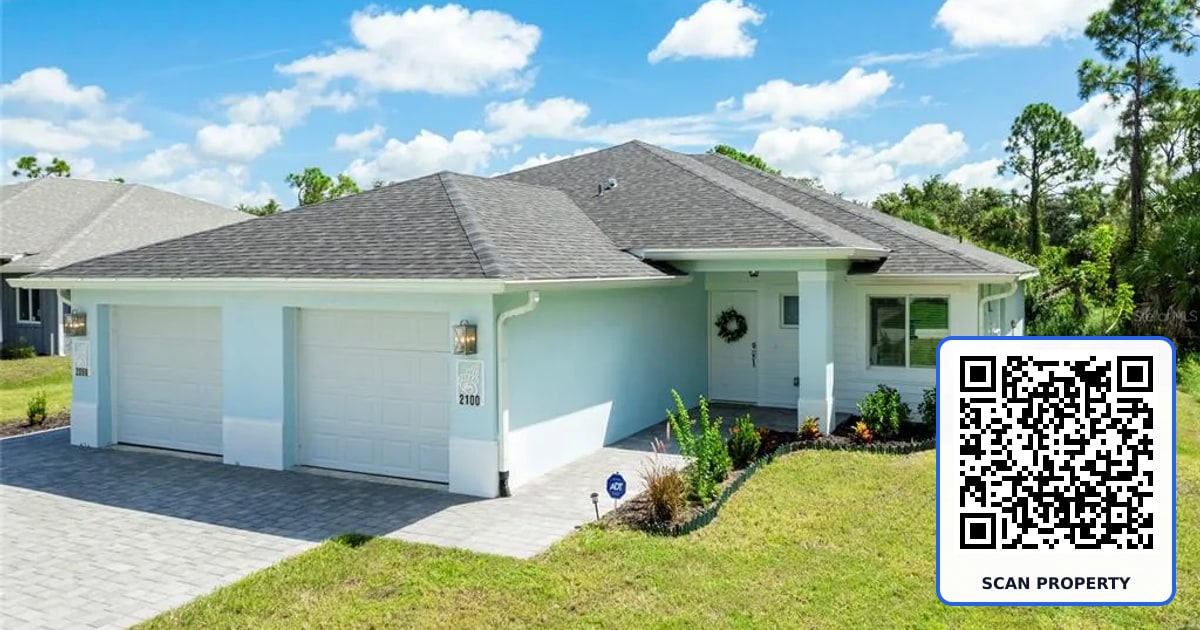 2098 COMO STREET property photo