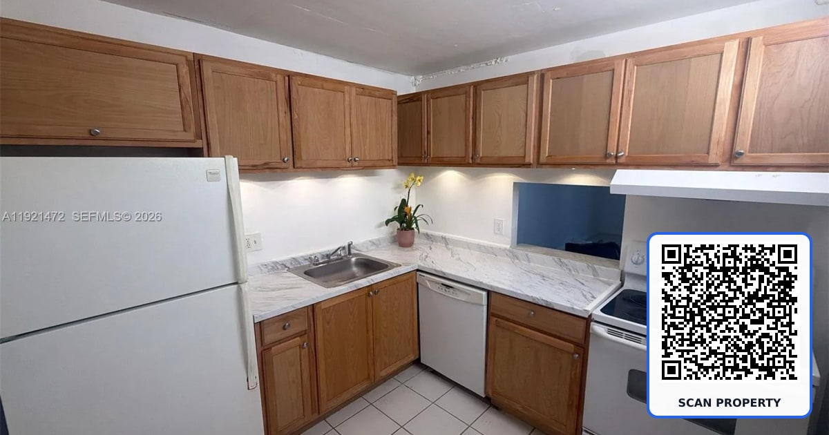 Executive Center Dr # 1C property photo