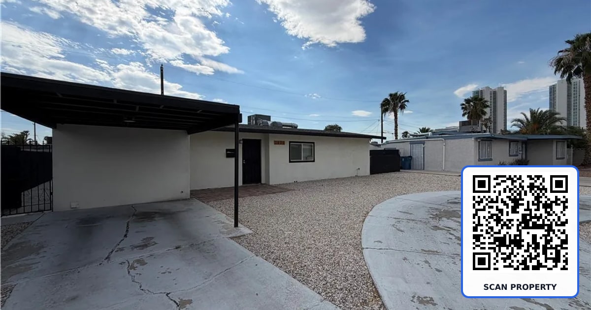 2021 Santa Clara Drive property photo