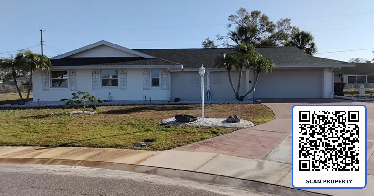 702 CYPRESS PLACE property photo