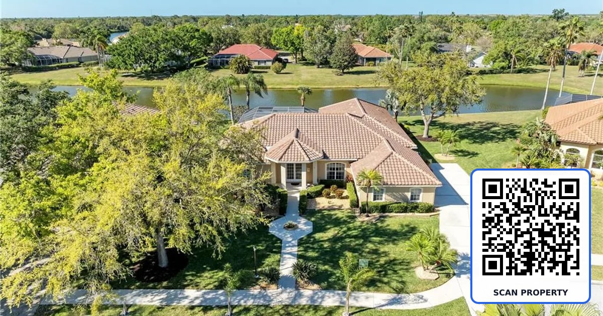 8315 EAGLE CROSSING property photo