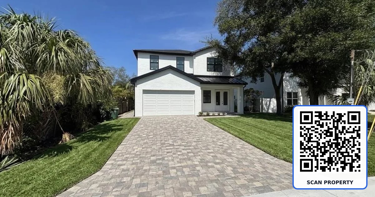 6705 S HIMES AVENUE property photo