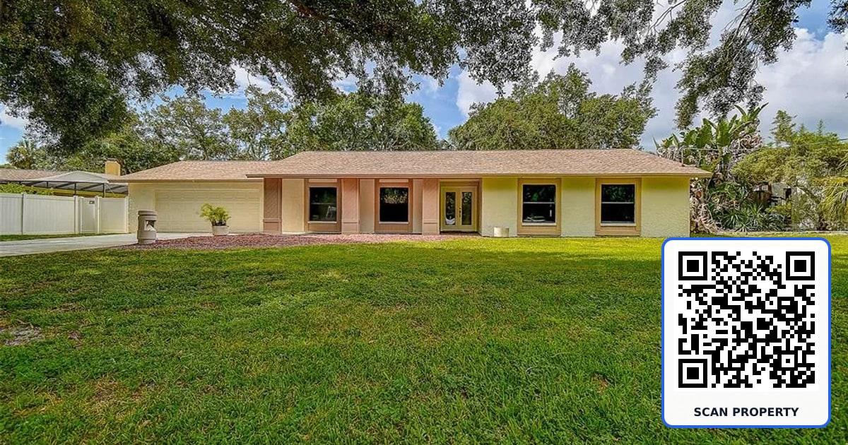 9404 W HAMILTON AVENUE property photo