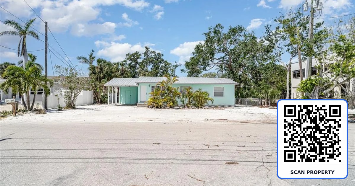 5026 CALLE MINORGA property photo