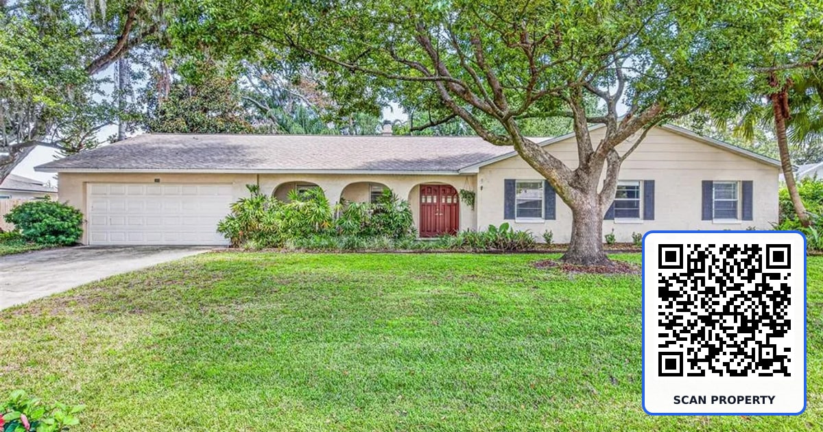 301 VALENCIA COURT property photo