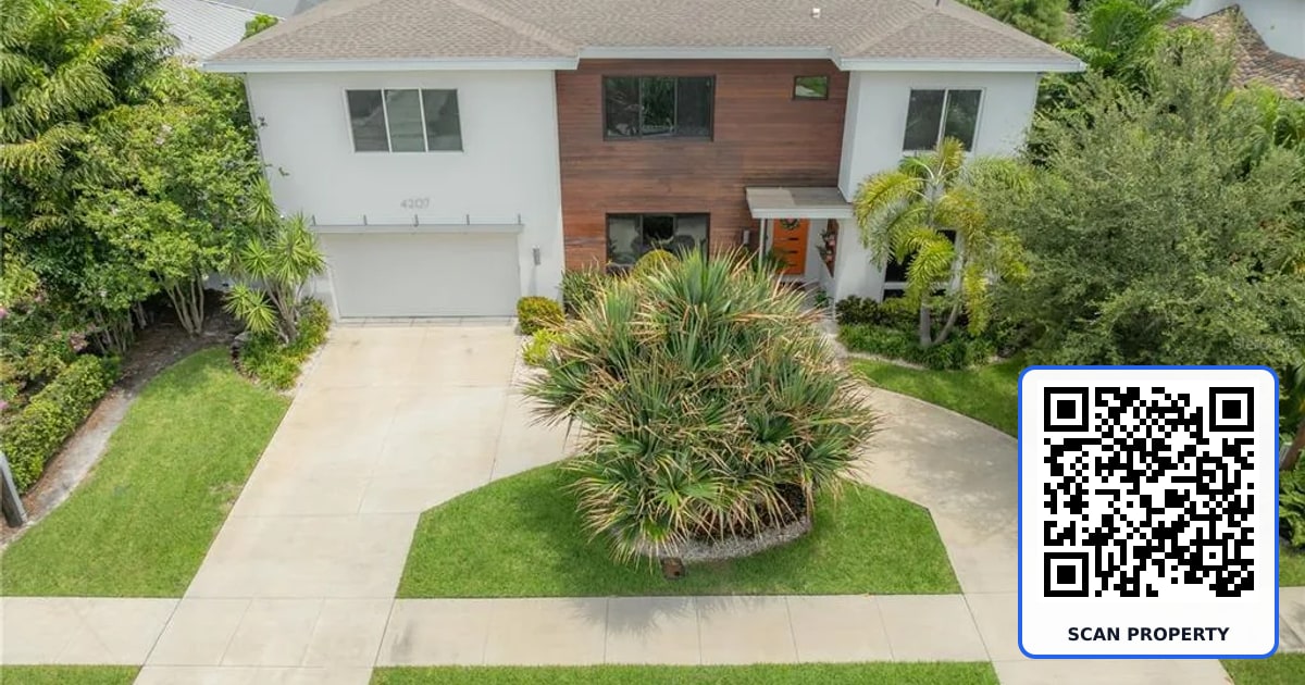 4207 W JETTON AVENUE property photo