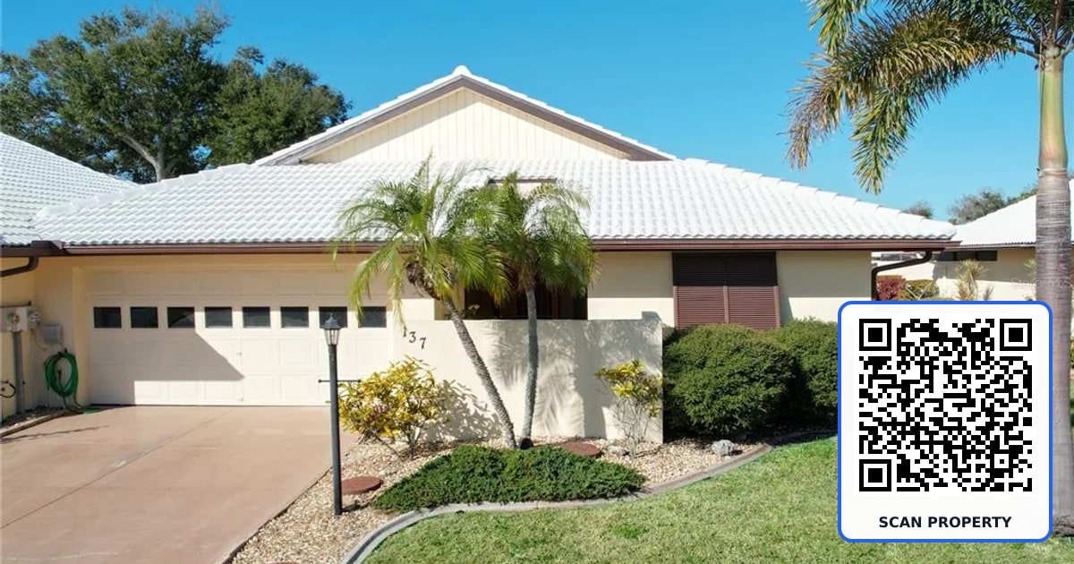 137 DRIFTING SANDS DRIVE property photo