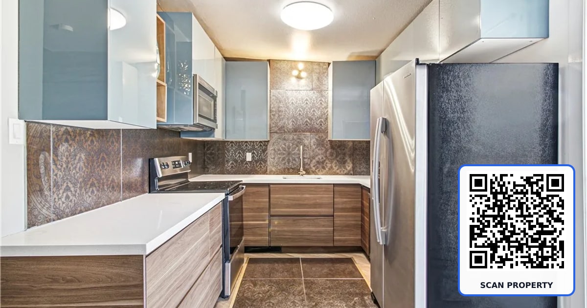 425 Vandalia Street property photo