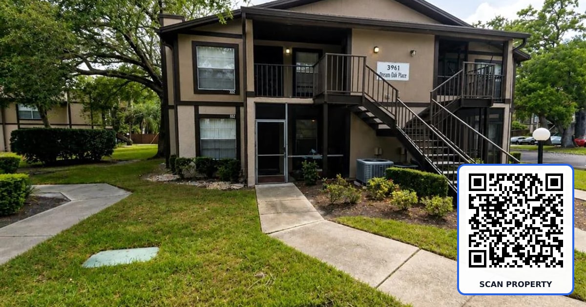 3961 DREAM OAK PLACE UNIT 204 property photo
