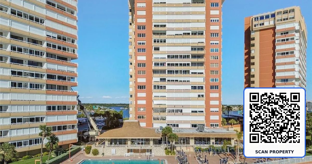 17900 GULF BOULEVARD UNIT 15D property photo