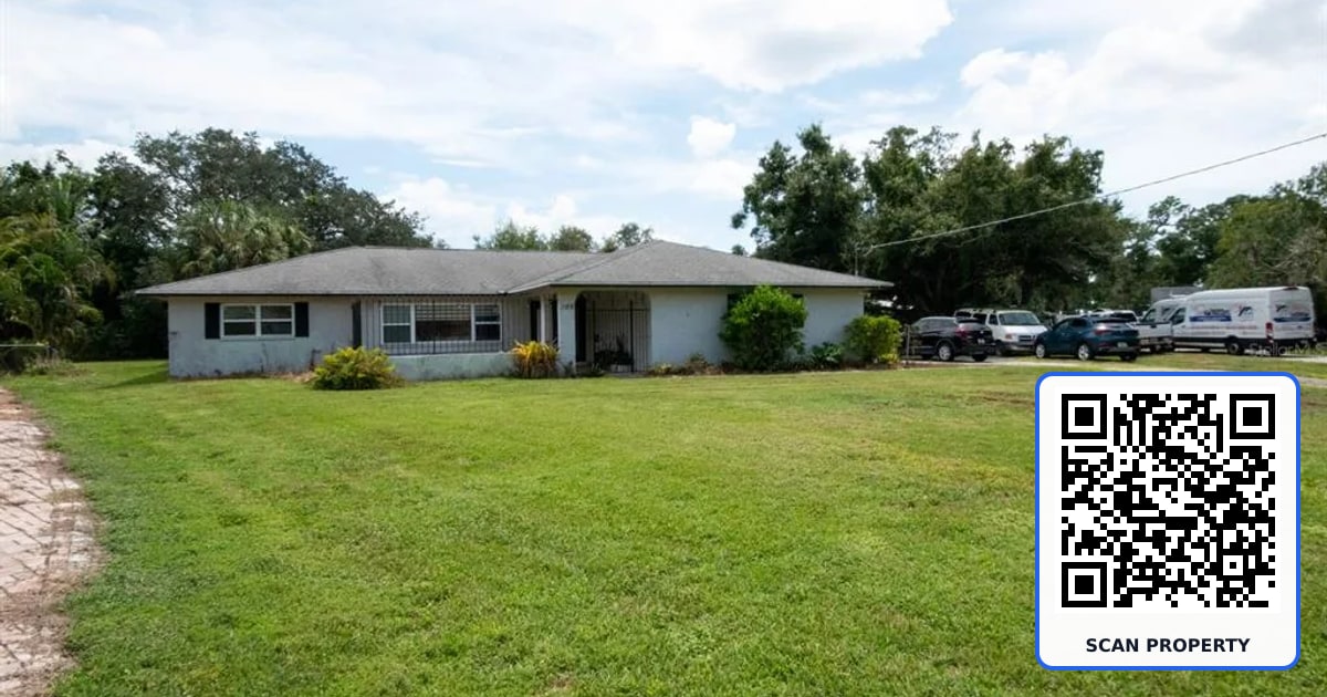 308 WENDI LANE property photo