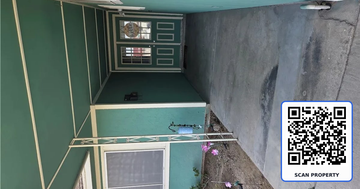 420 Huntly Road property photo