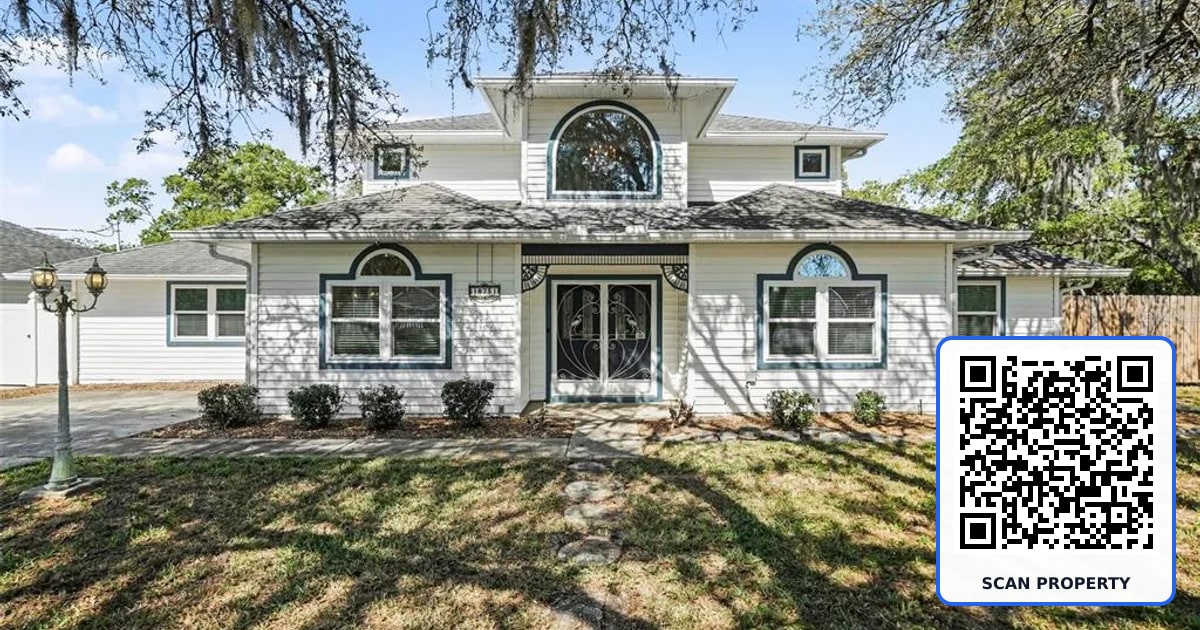 18731 FIRETHORN DRIVE property photo