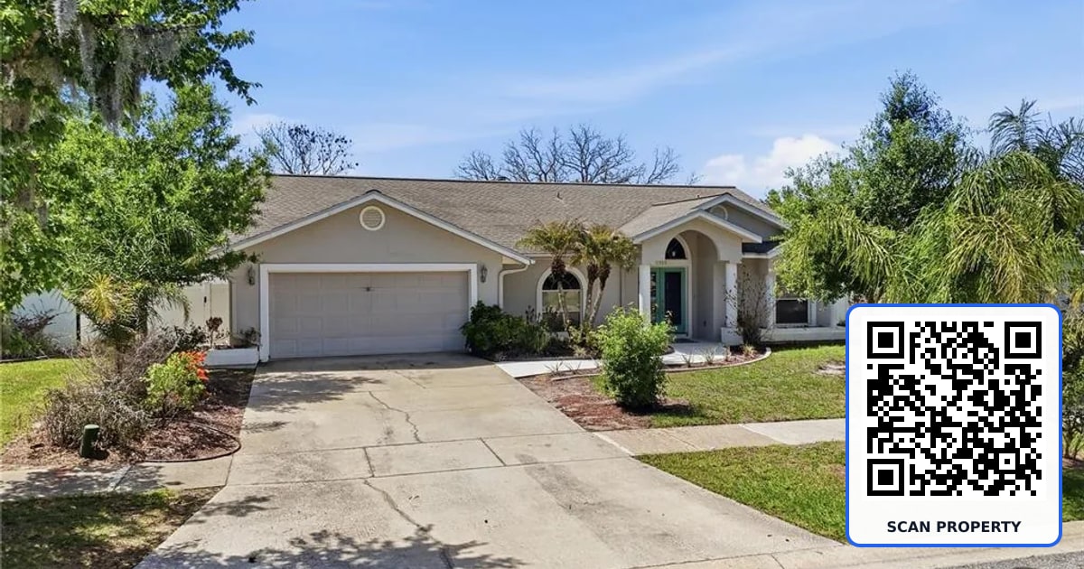 112 AUGUSTA CIRCLE property photo