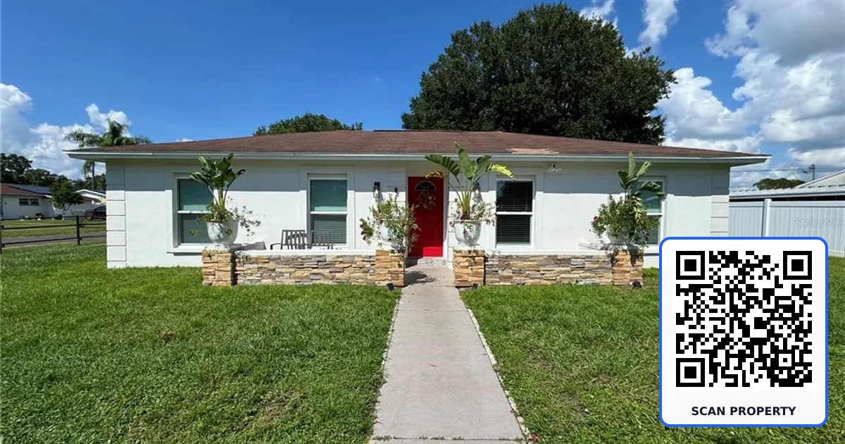 7102 REINDEER ROAD property photo