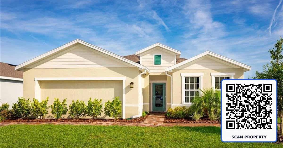 2252 LABRADOR LOOP property photo