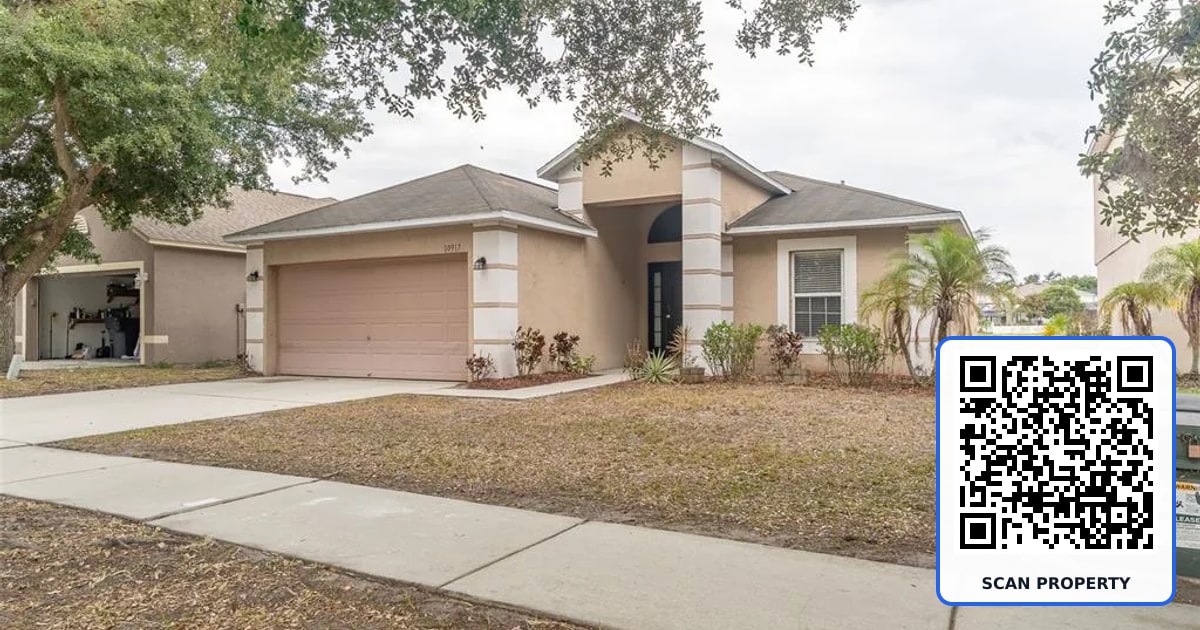 10917 BANYAN WOOD WAY property photo