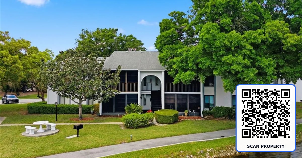1135 PINE RIDGE CIRCLE W UNIT A2 property photo