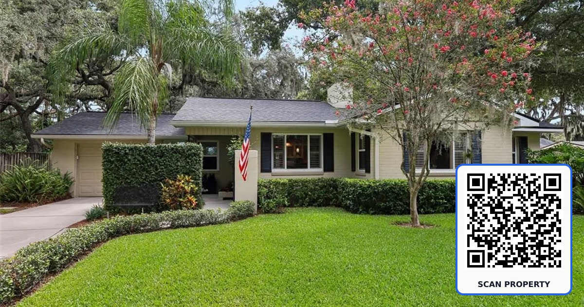 204 S BURLINGAME AVENUE property photo