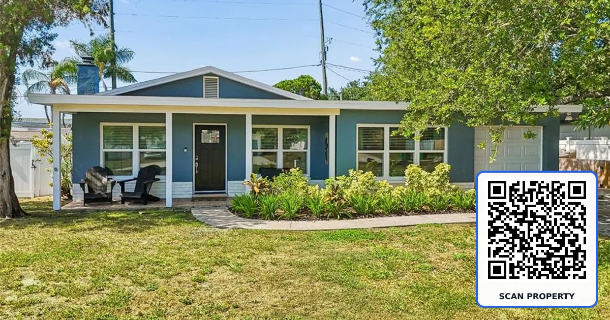 10748 VILLAGE GREEN AVE property photo
