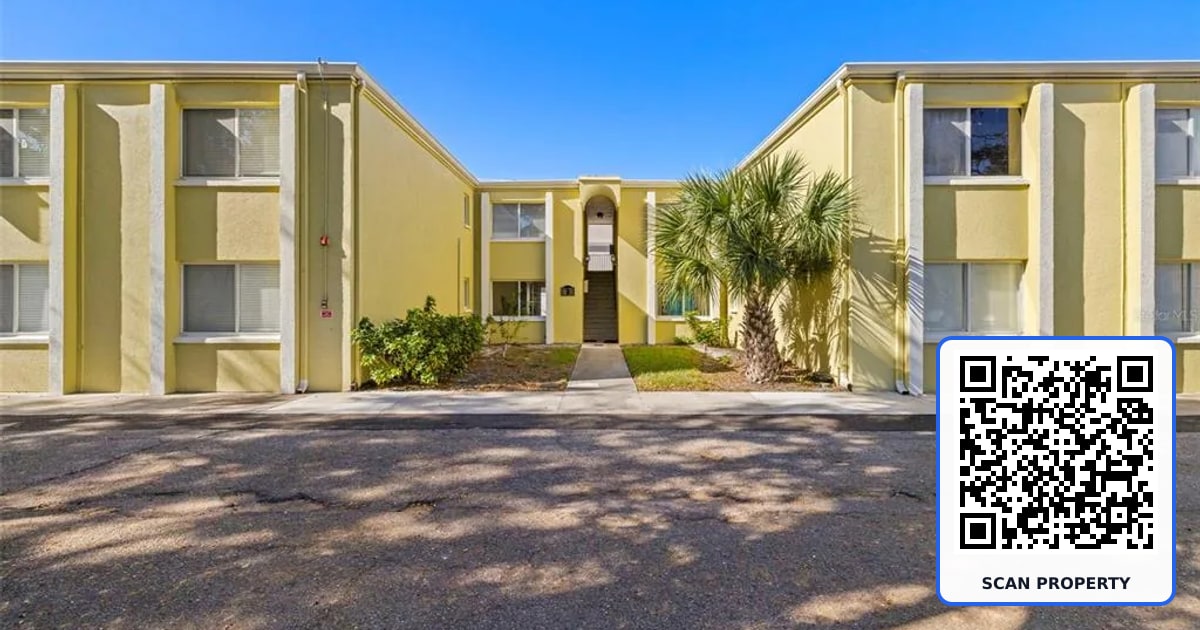 3206 W AZEELE STREET UNIT 128 property photo