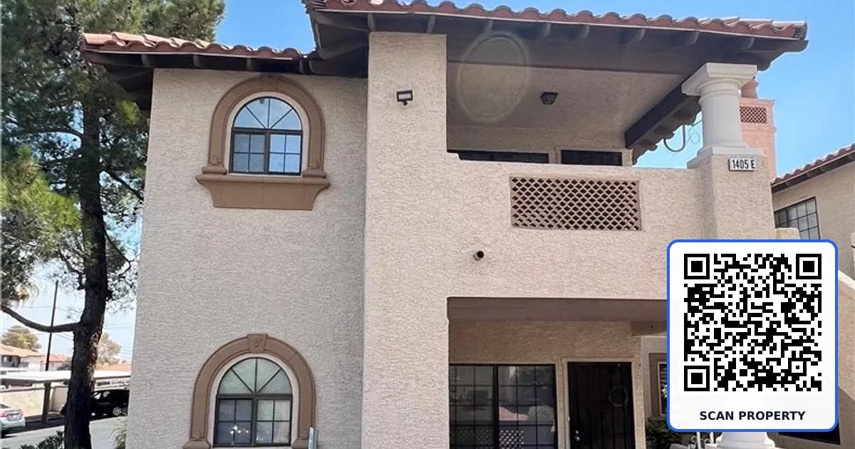 1405 Santa Margarita Street E property photo