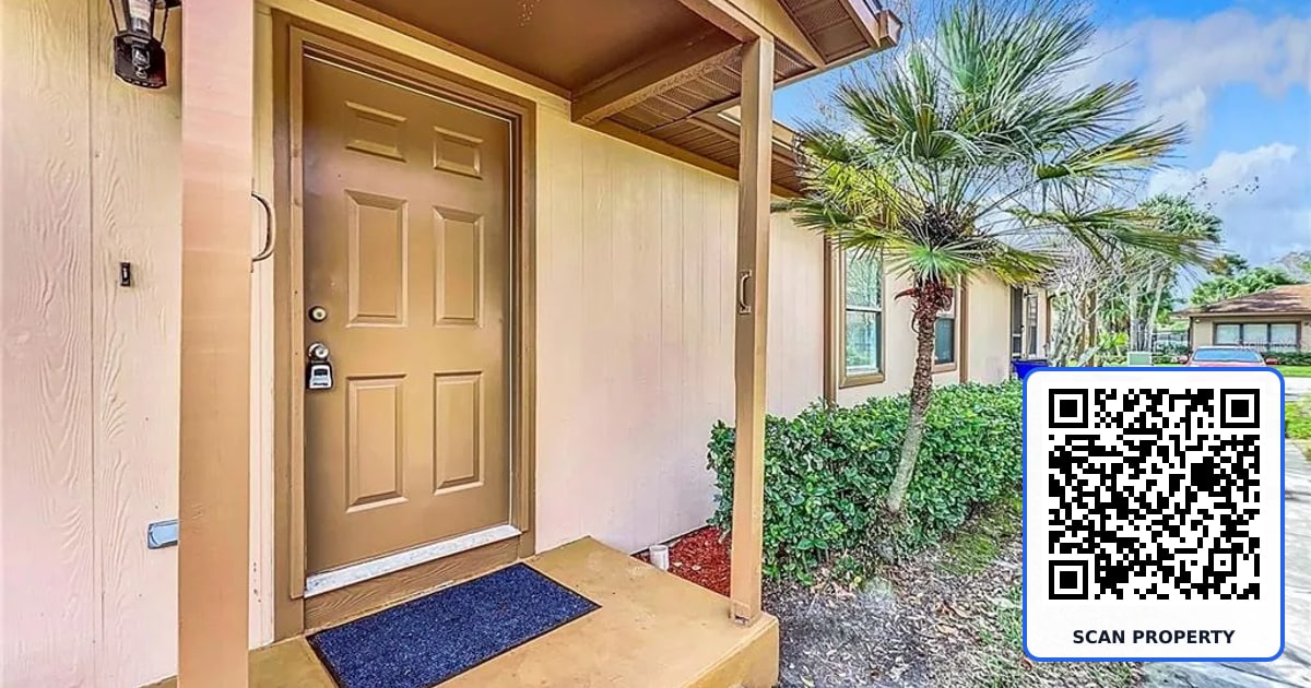 300 ERON WAY UNIT 1 property photo