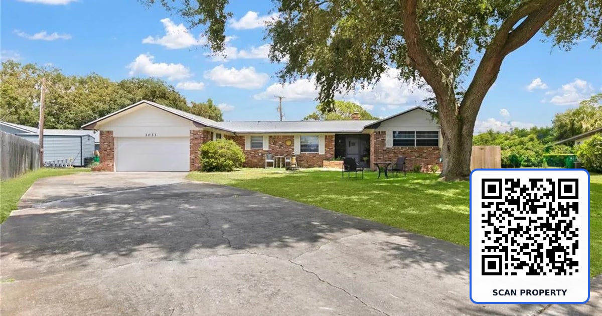 3033 DEVON COURT property photo