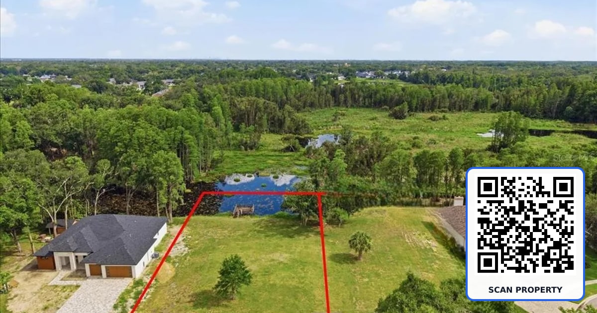 WOODS END COURT property photo