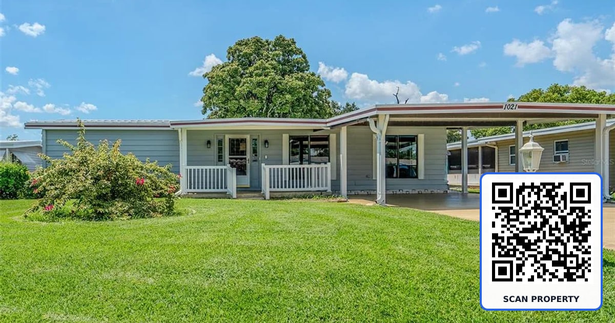 1021 HILLTOP ROAD property photo