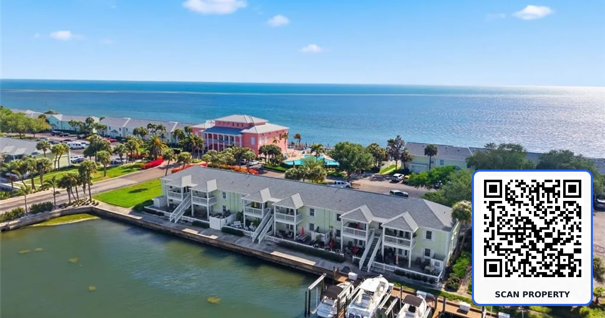 5005 COQUINA KEY DRIVE SE UNIT E property photo