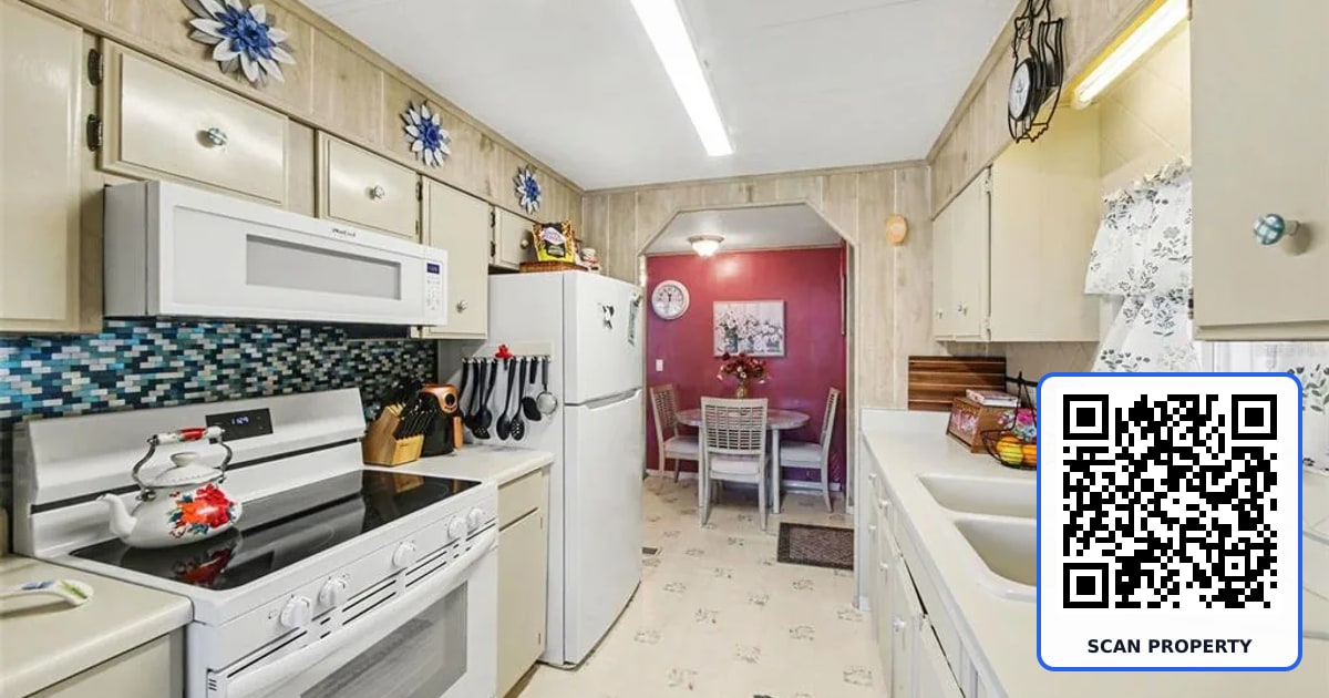 732 DOVE AVENUE property photo