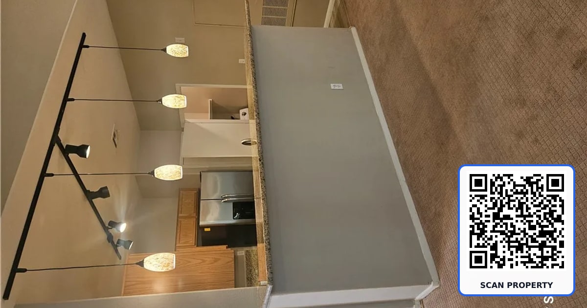 904 Domnus Lane 201 property photo