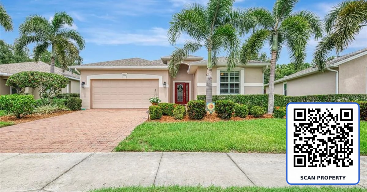 9082 COACHMAN DRIVE property photo