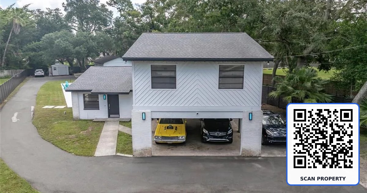 12409 N BOULEVARD property photo