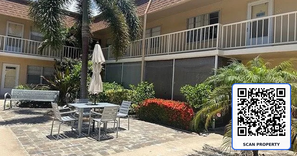 210 PARK BOULEVARD N UNIT 122 property photo