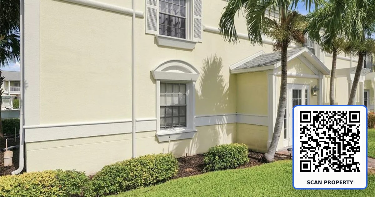 4725 COQUINA KEY DRIVE SE UNIT D property photo